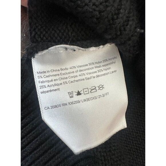 Lululemon Women's Cashmere Blend Ribbed Crewneck Black Sweater - Picture 3 of 6